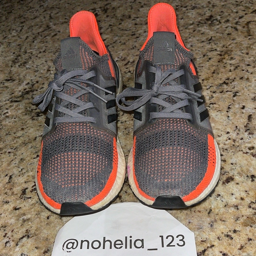 Adidas UltraBoost 19